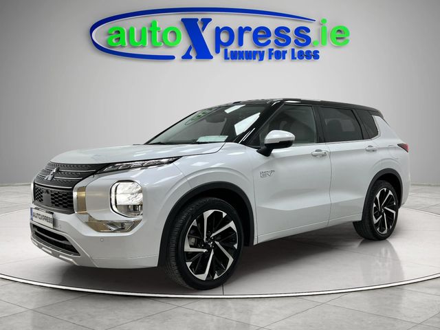 Image for 2022 Mitsubishi Outlander 7 seats, PHEV 4WD, Low mileage, Automatic 