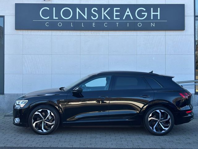 Image for 2023 Audi e-tron 55 QUATTRO BLACK EDITION