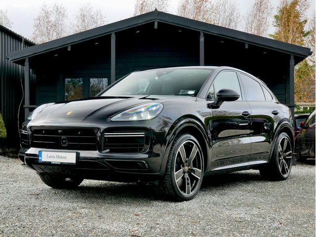 Image for 2022 Porsche Cayenne TURBO S E-HYBRID, CARBON CERAMICS, BOSE, SUNROOF, SPORTS EXHAUST, HUD, ADAPTIVE CRUISE CONTROL