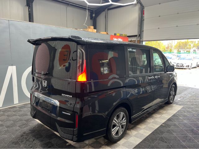 Image for 2019 Honda Stepwagon 2019 HONDA STEPWAGON SPADA HYBRID G SENSING 2.0 AUTOMATIC / CRUISE CONTROL / REVERSE CAMERA / HEATED SEATS / 7 SEATS / AUTOMATIC DOORS AND MORE