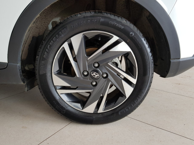 Image for 2022 Hyundai Bayon 1.2 Petrol Executive Two Tone Roof