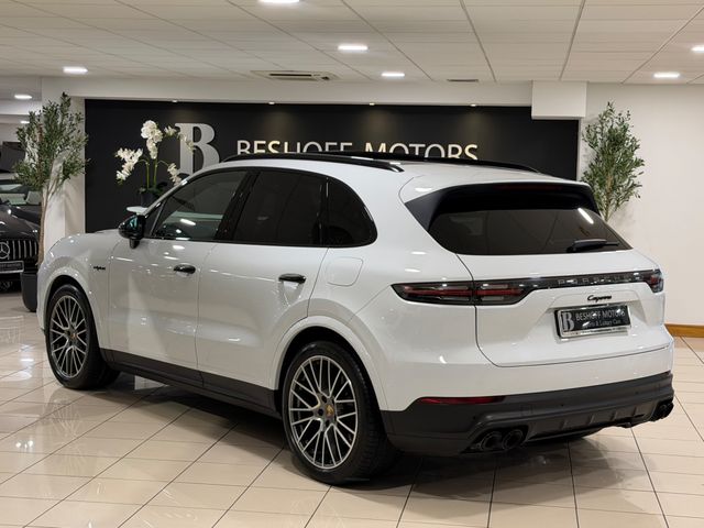 Image for 2022 Porsche Cayenne E-HYBRID=HUGE SPEC//1 OWNER//222 REG=FULL SERVICE HISTORY=TAILORED FINANCE PACKAGES AVAILABLE=TRADE IN'S WELCOME