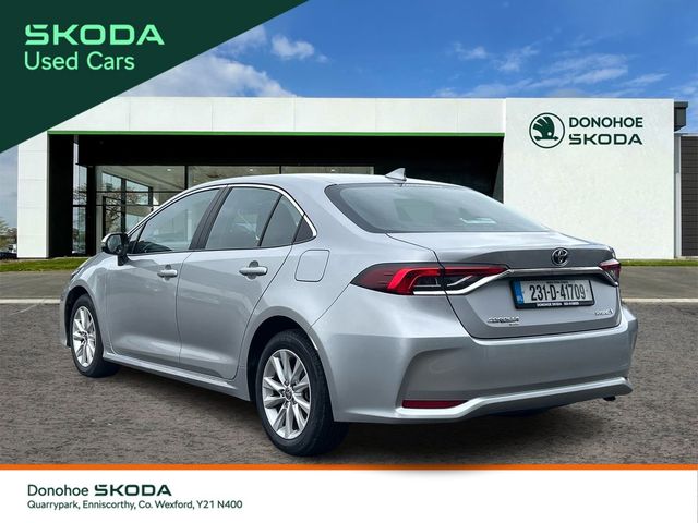 Image for 2023 Toyota Corolla 1.8 Hybrid Luna Saloon
