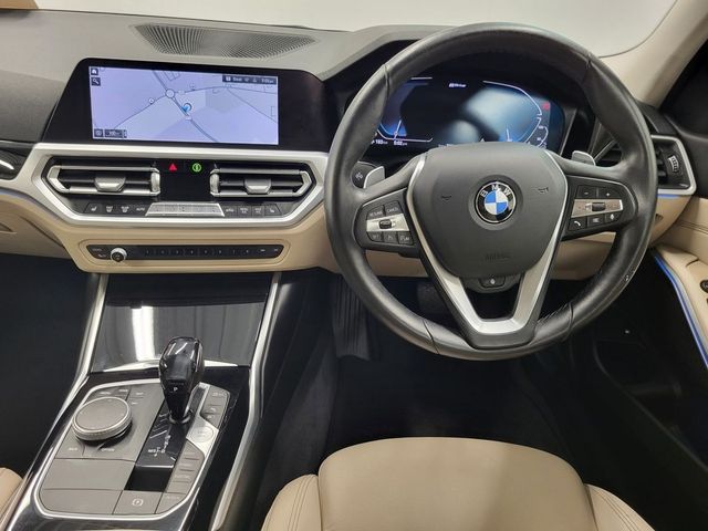 Image for 2020 BMW 3 Series 330e Sport Pro Auto