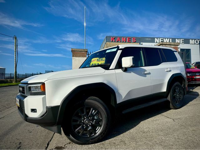 Image for 2025 Toyota Landcruiser LWB