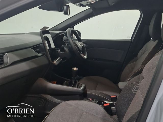 Image for 2025 Renault Captur TCe 90 Techno