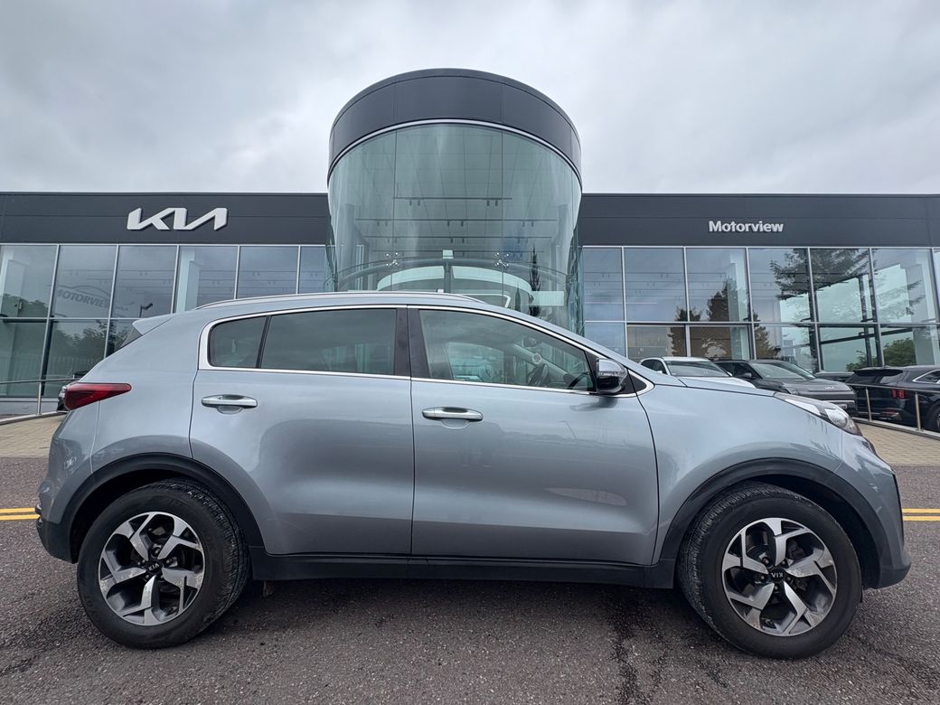 Image for 2019 Kia Sportage K3 5DR*STUNNING CONDITION* Heated Leather Seats, Air conditioning, Bluetooth, Auto Lights, Sat Nav, Reverse Camera, Electric Seats, Electric Windows, 6 month warranty 