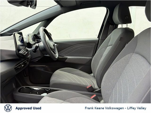 Image for 2024 Volkswagen ID.3 58KWH PA PRO *DEEP BLACK PEARL METALLIC* *REAR VIEW CAMERA* *HEATED SEATS* *18" ALLOY WHEELS* *BATTERY CERTIFIED* *PCP FINANCE FROM €321PM