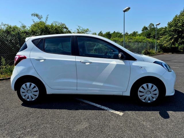 Image for 2018 Hyundai i10 1.0 Deluxe Auto