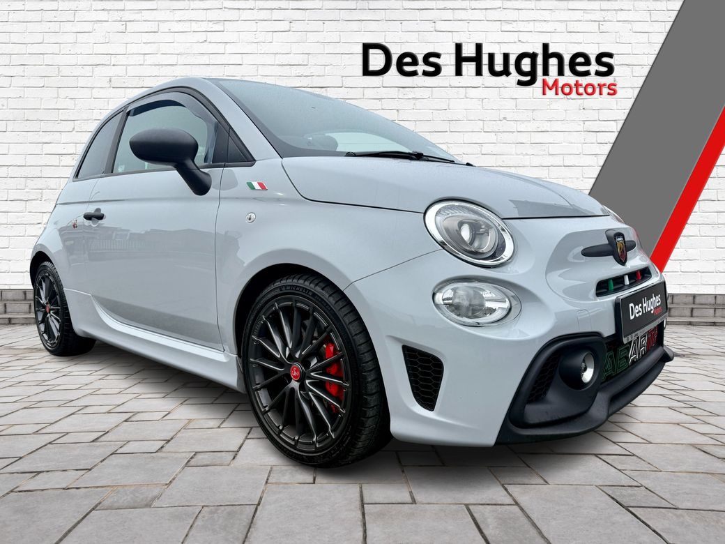 Image for 2022 Abarth 500 595 COMPETIZIONE