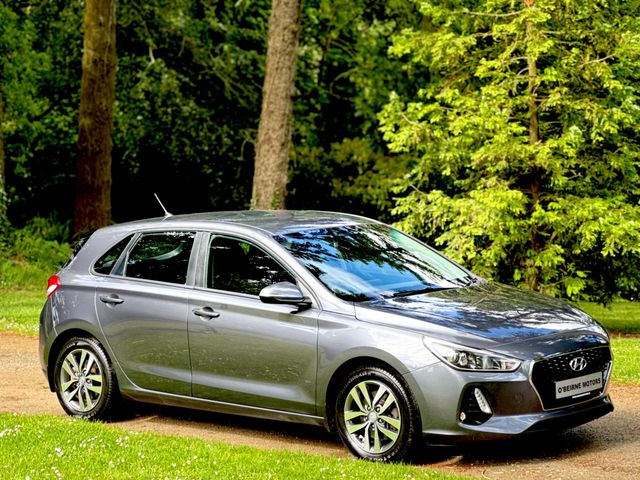 Image for 2018 Hyundai i30 1.6CRDI 6SPD * DELUX PACK *