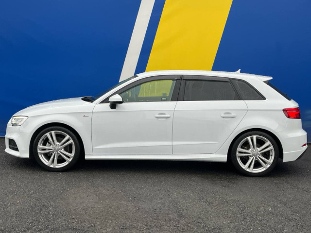Image for 2018 Audi A3 S-LINE 1.4 TFSI AUTO // NEW 2 YEAR NCT // FULL S-LINE SPEC // DIGITAL CLUSTER