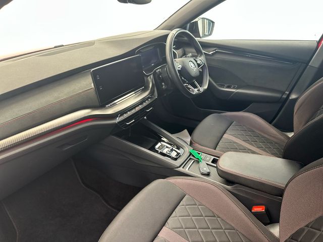 Image for 2022 Skoda Octavia RS 2.0TDI 200HP DSG *VELVET RED* €115 P/W