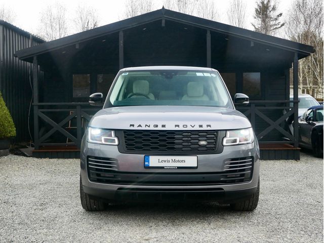 Image for 2021 Land Rover Range Rover Vogue Westminister Black P400E, MERIDIAN SOUND SYSTEM, TILT AND SLIDE PAN ROOF, AIR SUSPENSION