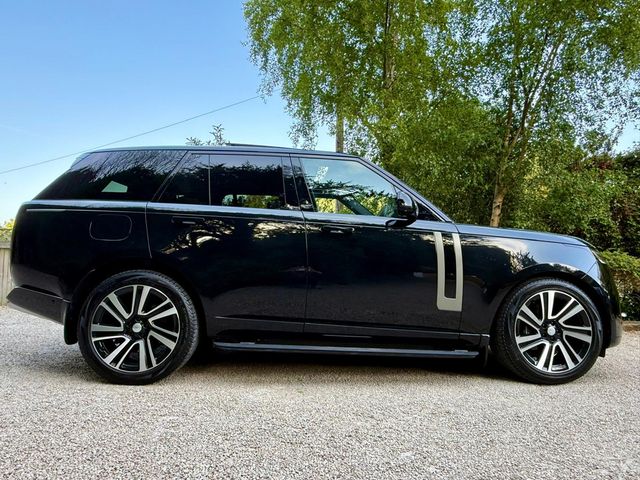 Image for 2025 Land Rover Range Rover P460 HSE *Opening Sunroof…Perlino Leather* 
