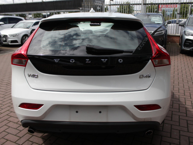 Image for 2020 Volvo V40 2020 VOLVO V40