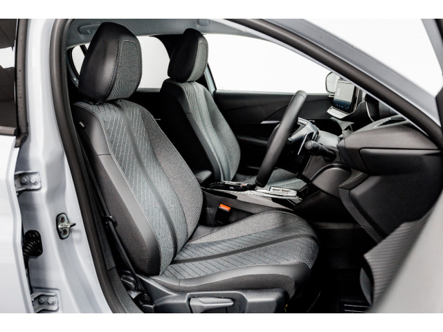 Image for 2026 Peugeot 208 Allure Hybrid Auto 110HP