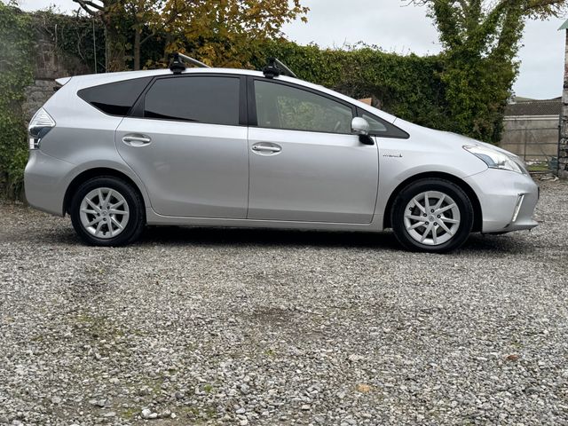 Image for 2014 Toyota Prius 1 Owner 7 Seater