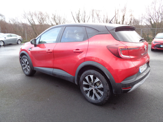 Image for 2022 Renault Captur Limited edition TCE 90 5DR