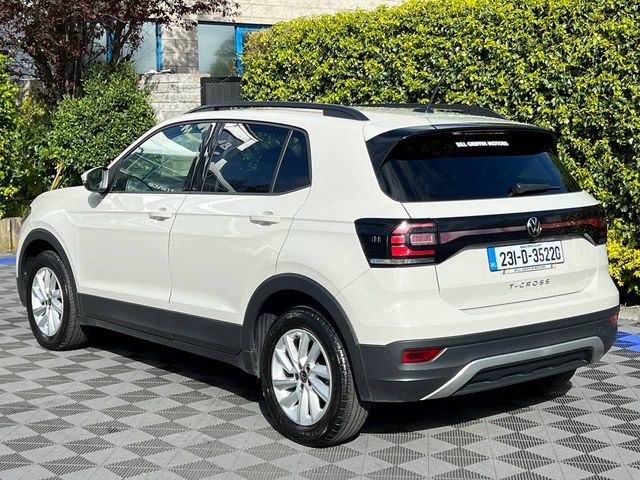 Image for 2023 Volkswagen T-Cross LIFE 1.0 TSI // APPLE CARPLAY/ANDROID AUTO // ADAPTIVE CRUISE CONTROL // DIGITAL CLUSTER