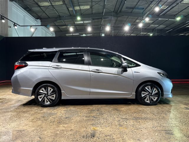 Image for 2020 Honda Shuttle 1.5L HYBRID AUTOMATIC - CRUISE CONTROL - REAR CAMERA - A/C HEATING CONTROLS