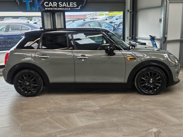 Image for 2017 Mini Cooper Cooper