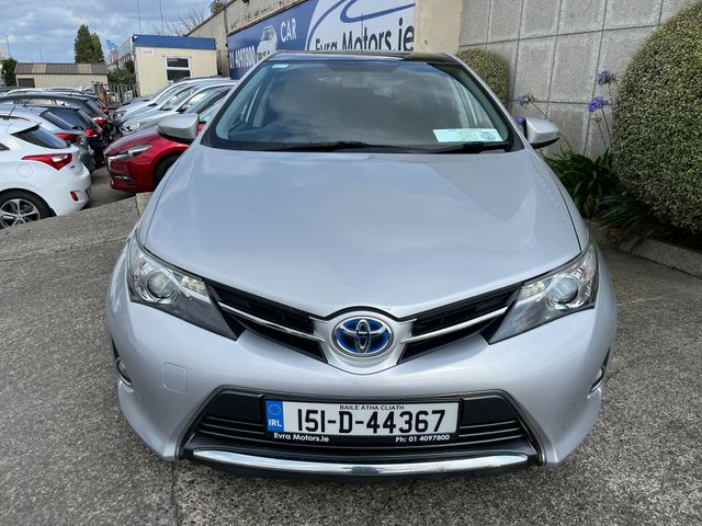 Image for 2015 Toyota Auris ICON AUTOMATIC HYBRID 1.8 PETROL //HIGH SPEC//PANORAMIC GLASS ROOF//