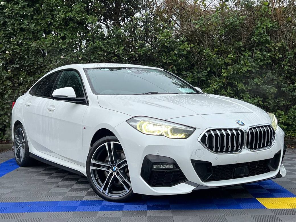 Image for 2020 BMW 2 Series 218d M-SPORT 2.0 // VERY LOW MILEAGE // FULL SERVICE HISTORY// AMBIENT LIGHTING PACK