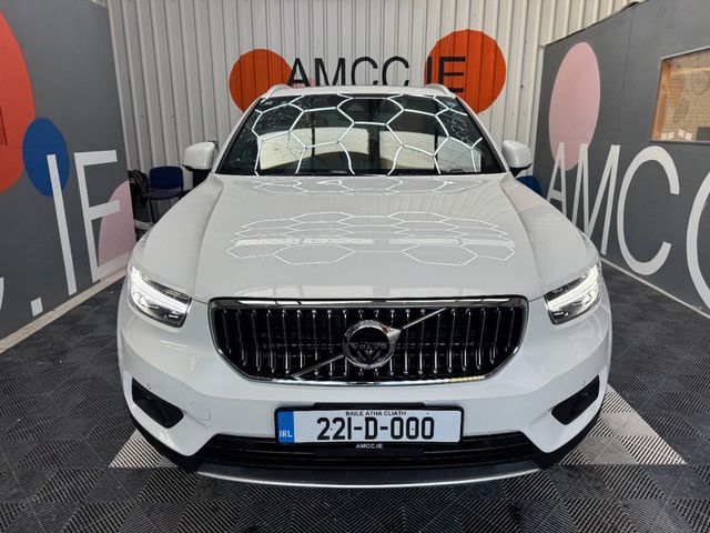Image for 2022 Volvo XC40 2022 VOLVO Xc40 RECHARGE PLUG-IN HYBRID T5 INS AUTOMATIC / CRUISE CONTROL / 360 CAMERA / LEATHER/ ELECTRIC MEMORY & HEATED SEATS / PANORAMIC SUNROOF AND MORE