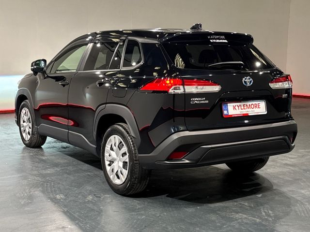 Image for 2023 Toyota Corolla Cross 1.8 HYBRID AUTOMATIC SUV - G MODEL - CRUISE CONTROL - REAR CAMERA - MULTI FUNCTION STEERING WHEEL