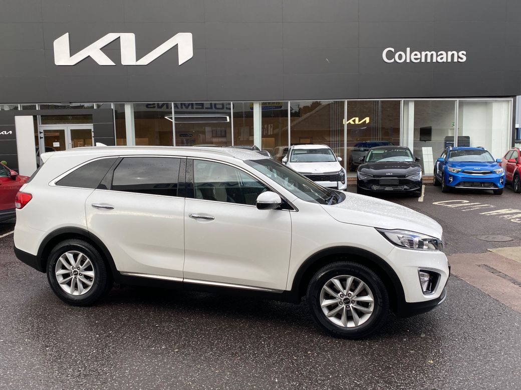 Image for 2016 Kia Sorento Platinum 4X2 2.2 Diesel