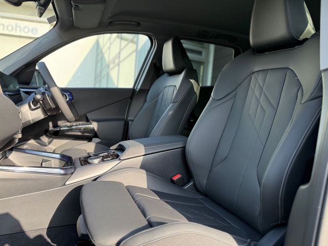Image for 2026 BMW X3 30e xDrive xLine