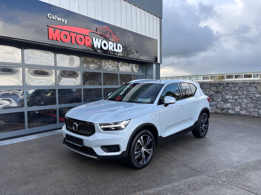 Image for 2022 Volvo XC40 RECHARGE T4 INSCRIPTION