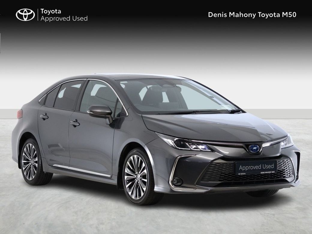 Image for 2023 Toyota Corolla Luna Sport Saloon Hybrid