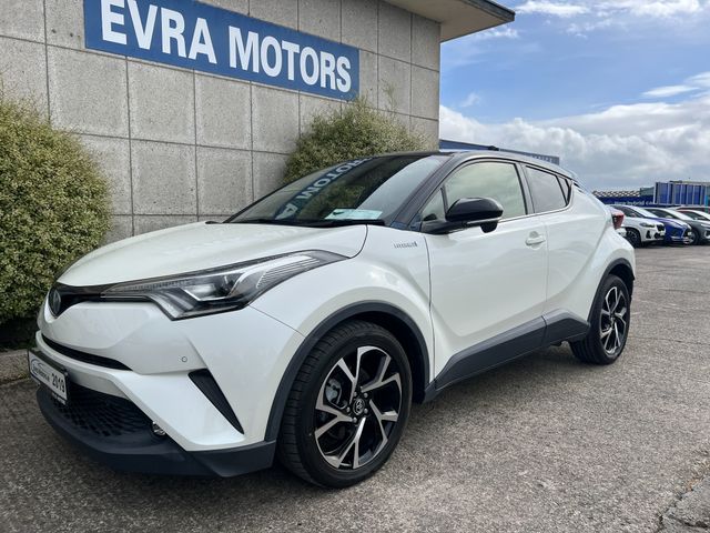Image for 2019 Toyota C-HR SOL AUTOMATIC HYBRID 1.8 PETROL //HIGH SPEC//HALF LEATHER HEATED SEATS//REVERSE CAMERA//KEYLESS ENTRY//ADAPTIVE CRUISE CONTROL//