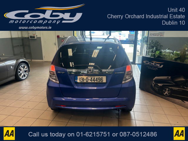Image for 2013 Honda Fit 1.3 HYBRID 5DR AUTO 1.3. New NCT, 2 Keys, Alloy Wheels, Sat Nav, Cruise Control, Air Conditioning, Parking Sensors, Full Electrics, Bluetooth, Car Play, Folding Rear Seats, Luggage Cover and more