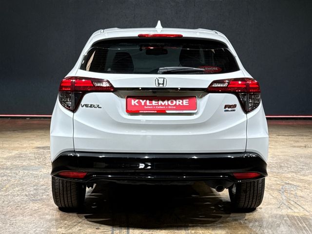 Image for 2020 Honda Vezel 1.5 HYBRID AUTOMATIC - RS EDITION - HALF BLACK LEATHER/ALCANTARA STYLE UPHOLSTERY - REVERSE CAMERA