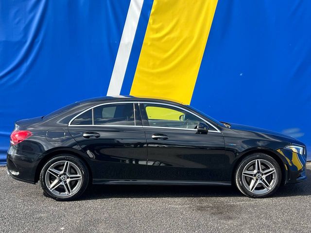 Image for 2021 Mercedes-Benz A Class A250e AMG-LINE PREMIUM 1.3 HYBRID // VIRTUAL COCKPIT // CRUISE CONTROL // APPLE CARPLAY/ANDROID AUTO