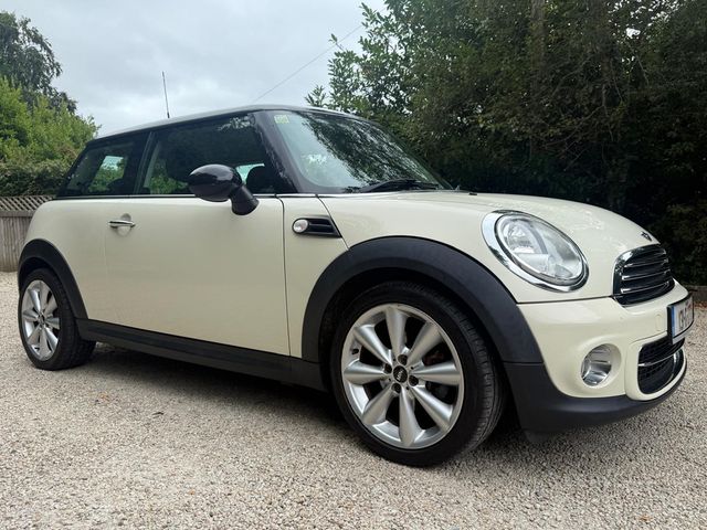 Image for 2013 Mini Hatch 1.6 COOPER*Full Service History…AA Approved*