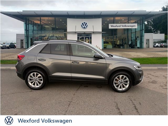 Image for 2024 Volkswagen T-Roc SPECIAL EDITION 1.0TSI 116HP MANUAL