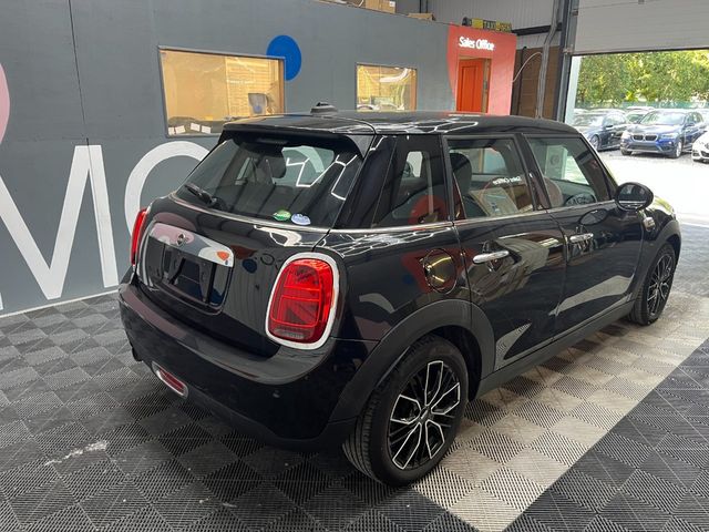 Image for 2019 Mini Cooper 2019 MINI COOPER 1.5 AUTOMATIC / CRUISE CONTROL / PARKING CAMERA AND MORE