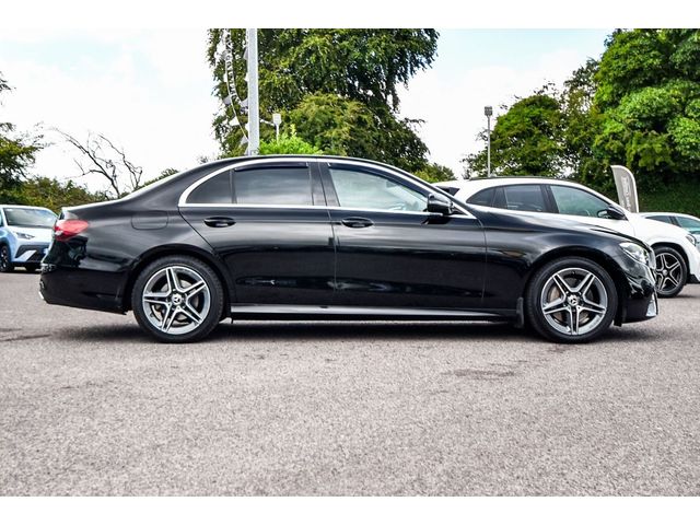Image for 2022 Mercedes-Benz E Class E220d AMG 194bhp Auto