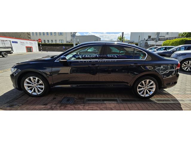 Image for 2017 Volkswagen Passat SE BUSINESS BLUEMOTION 120PS 4DR AUTOMATIC