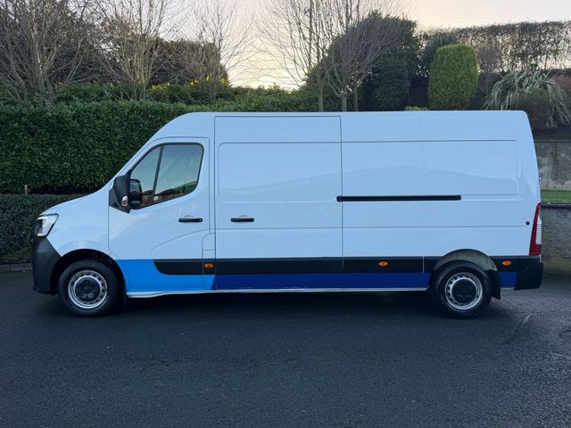 Image for 2023 Renault Master FWD LM35 Blue DCI 135 Business