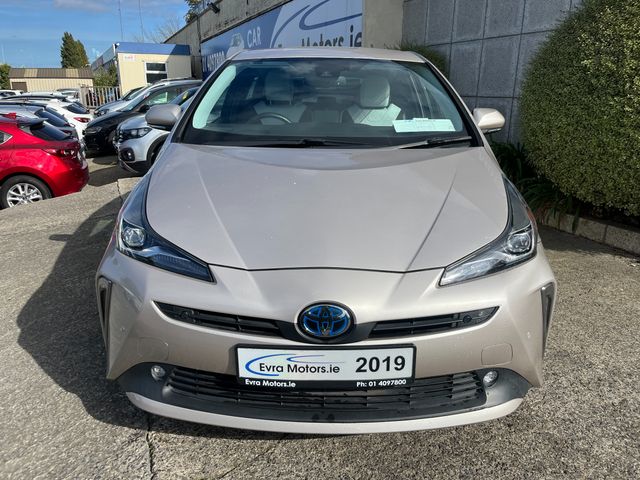 Image for 2019 Toyota Prius TOURING SELECTION AUTOMATIC HYBRID 1.8 PETROL //MASSIVE SPEC//FULL LEATHER//REVERSE CAMERA//HEAD UP DISPLAY//HEATED SEATS// 