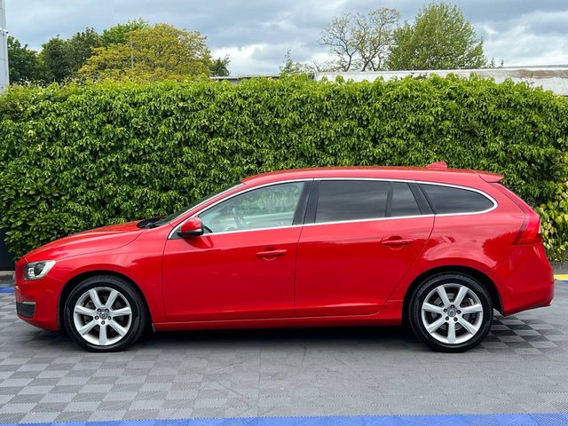 Image for 2016 Volvo V60 D4 2.0 D // 17" ALLOYS // ADAPTIVE CRUISE CONTROL // LEATHER POWERED & HEATED SEATS