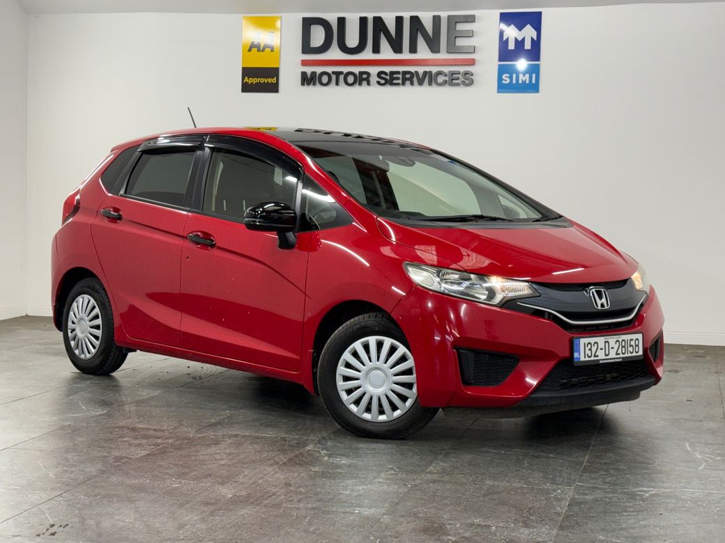 Image for 2013 Honda Fit **TOUCH SCREEN BLUETOOTH RADIO **PUSH BUTTON START **ECO MODE **FACTORY TINTS **MULTI FUNCTION STEERING WHEEL **AUTO WIPERS **ELECTRIC SIDE MIRRORS **ELECTRIC WINDOWS **AUTO START STOP **AC **WARRE
