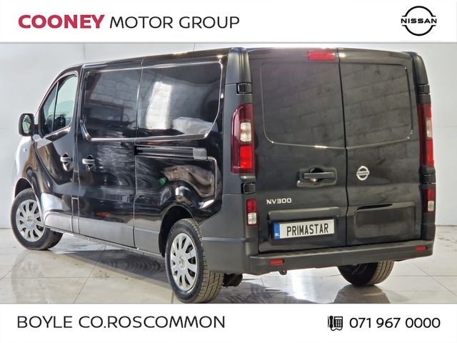 Image for 2021 Nissan NV300 NV300 LWB 120 SV A/C STOCK CLEARANCE MADNESS THESE WONT HANG AROUND .