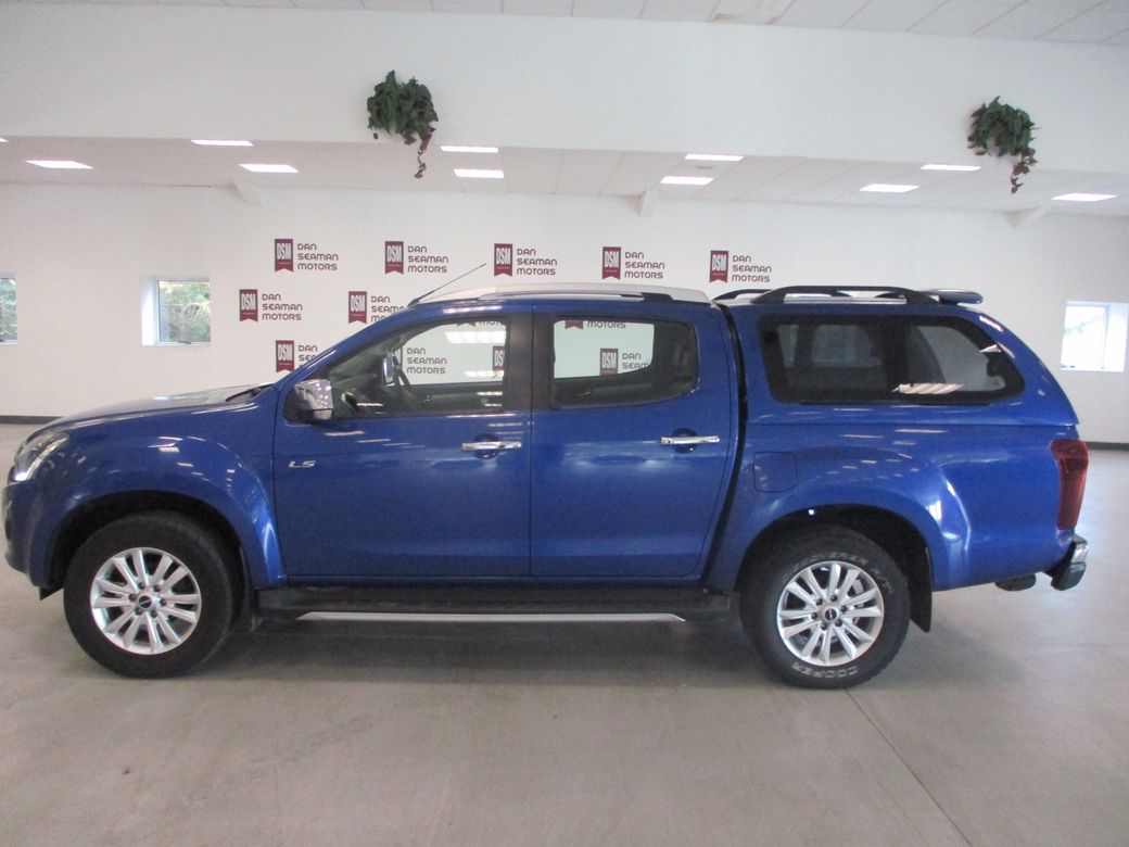 Image for 2020 Isuzu D-MAX Dmax Crewcab 1.9L 4WD E6-LEATHER-4X4