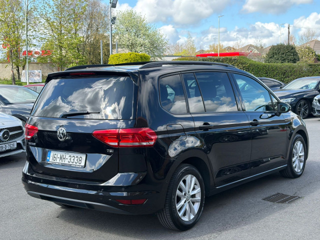 Image for 2016 Volkswagen Touran 7 Seater Comfortline BMT 1.2 TSI M6F 110 5DR